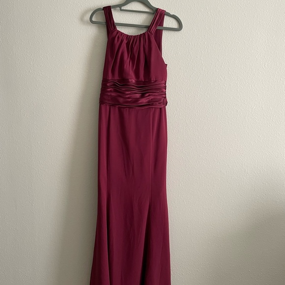 David’s Bridal Bridesmaid Gown - Picture 5 of 5